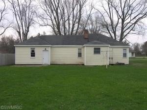 103 E Michigan, Three Oaks, MI 49128 photo 9