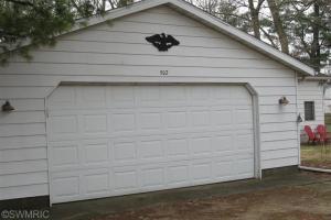 502 Gary Dr, Crystal, MI 48818 photo 2