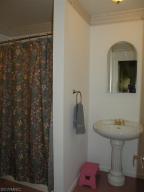 86 106th Ave, Plainwell, MI 49080 photo 8