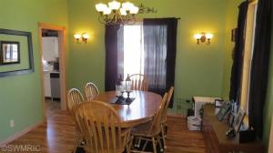 706 S Main St, Plainwell, MI 49080 photo 3
