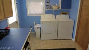 706 S Main St, Plainwell, MI 49080 photo 6