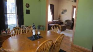 706 S Main St, Plainwell, MI 49080 photo 4