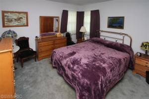 206 Devon, Parchment, MI 49004 photo 10