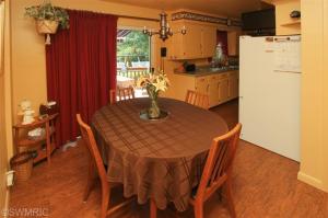 206 Devon, Parchment, MI 49004 photo 5