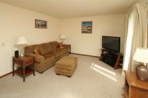 731 Thomas St, Plainwell, MI 49080 photo 22