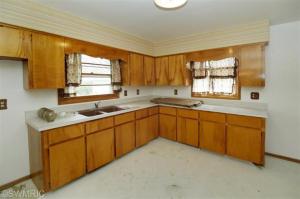 1320 River St, Three Rivers, MI 49093 photo 6