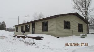 1228 Tamarack Rd, Edmore, MI 48829 photo 1