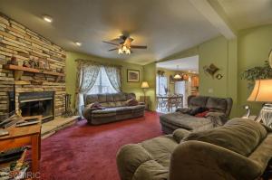 7492 Pine Ridge Dr NE, Belding, MI 48809 photo 17