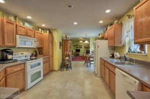 7492 Pine Ridge Dr NE, Belding, MI 48809 photo 9