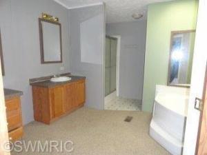 6242 E 88th St, Newaygo, MI 49337 photo 8