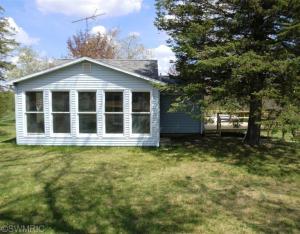 1151 Edgar Rd, Edmore, MI 48829 photo 1