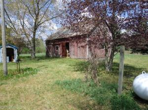 1151 Edgar Rd, Edmore, MI 48829 photo 4