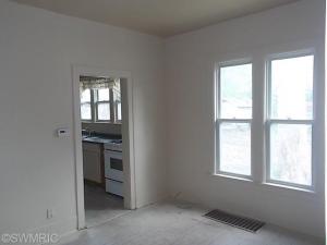 657 Cooper, Jackson, MI 49201 photo 9