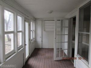 348 Starr Rd, Plainwell, MI 49080 photo 2