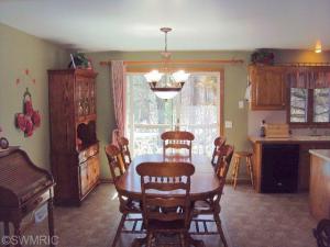 4144 White Pine Dr, Dorr, MI 49323 photo 5