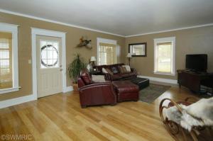 400 E Dibble St, Marcellus, MI 49067 photo 4