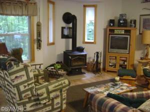 121 N Maple Rd, Branch, MI 49402 photo 5