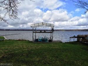 2036 Wolf Lake Dr, Baldwin, MI 49304 photo 3