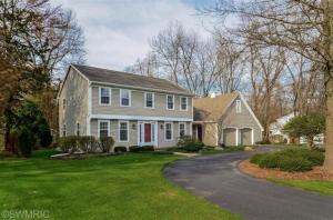 7730 Whitburn Dr SE, Ada, MI 49301 photo 2