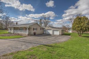 442 W Bridge St, Lyons, MI 48851 photo 5
