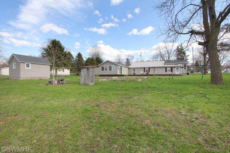442 W Bridge St, Lyons, MI 48851 photo 25