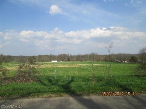 11 Th St, Plainwell, MI 49080 photo 1