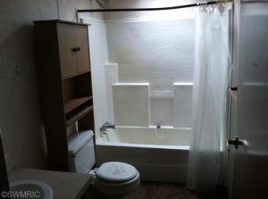 5701 Flat River Trl, Belding, MI 48809 photo 12