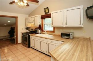 526 N Main St, Plainwell, MI 49080 photo 5