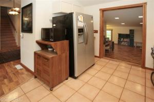 526 N Main St, Plainwell, MI 49080 photo 8