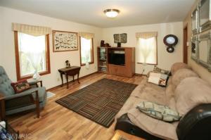526 N Main St, Plainwell, MI 49080 photo 3
