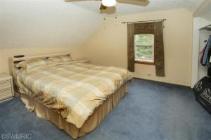 526 N Main St, Plainwell, MI 49080 photo 16