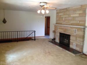 1930 E Coral Rd, Edmore, MI 48829 photo 8