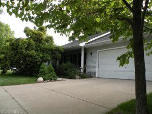 220 Hicks Ave, Plainwell, MI 49080 photo 21