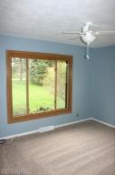 16185 Division Dr, Marshall, MI 49068 photo 8