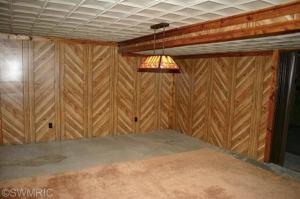16185 Division Dr, Marshall, MI 49068 photo 11