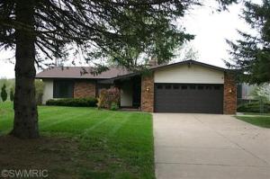 16185 Division Dr, Marshall, MI 49068 photo 1