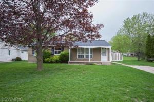 6899 Adaside Dr SE, Ada, MI 49301 photo 2