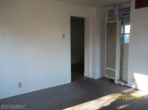 753 E Savidge St, Spring Lake, MI 49456 photo 18