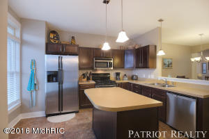 2924 E Riverside Rd, Niles, MI 49107 photo 8