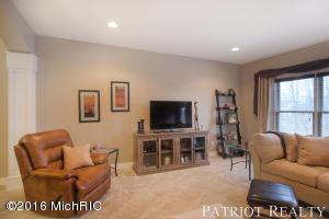 2924 E Riverside Rd, Niles, MI 49107 photo 3