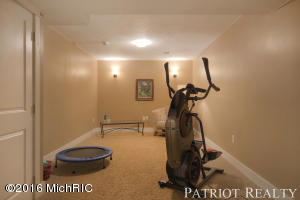 2924 E Riverside Rd, Niles, MI 49107 photo 18