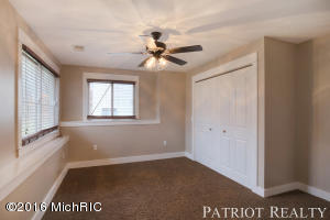 2924 E Riverside Rd, Niles, MI 49107 photo 21