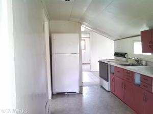 184 W Hatmaker Rd, Coldwater, MI 49036 photo 2