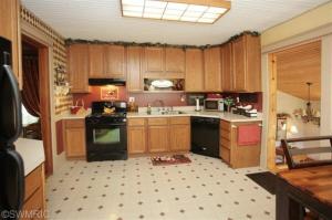 406 Union St, Plainwell, MI 49080 photo 6