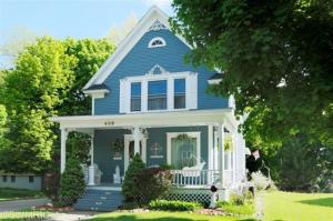 406 Union St, Plainwell, MI 49080 photo 1