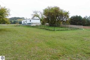 8919 E 18 12 Rd, Manton, MI 49663 photo 18