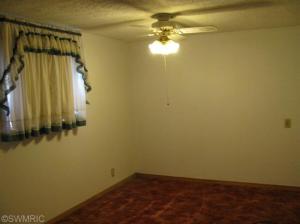 1191 Beech, Sumner, MI 48889 photo 12