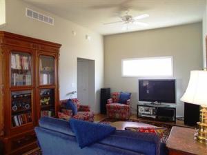 581 Upton Dr, St. Joseph, MI 49085 photo 9