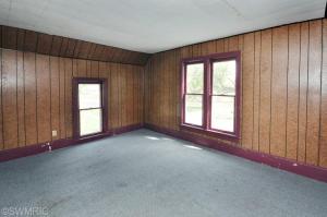 209 E Van Buren St, Gobles, MI 49055 photo 15
