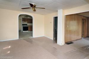 209 E Van Buren St, Gobles, MI 49055 photo 6